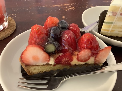 BB2DDDC8-17A5-424D-AEFA-EF0908E59CF0