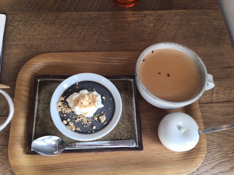 CA515385-3047-4945-80D2-83C6B78FFD60