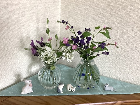 0D2379A4-66A5-44CF-9E21-8ABE75D82D68