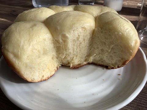 7D779D3A-34BF-4F5C-B6C2-492508728F1A