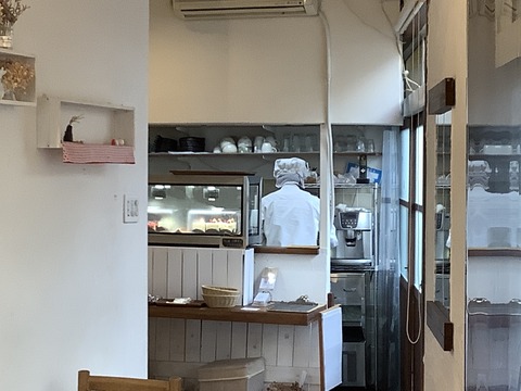 9DDD2B63-5632-40C5-8BB6-95A96E419534