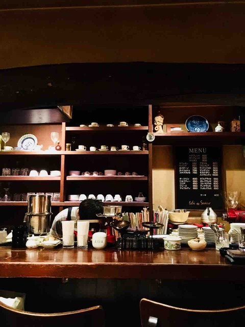 中野 カフェ ドゥ スゥヴェニール 喫煙可 19年 都内で昭和な純喫茶を巡り愛煙家のオアシスを探す たばこ 喫煙者応援
