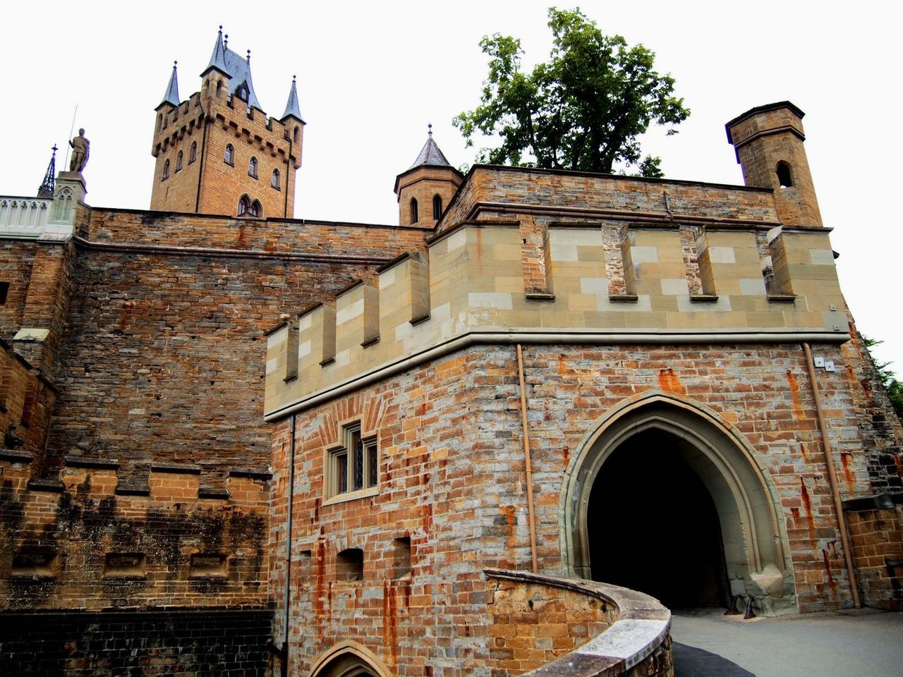 ホーエンツォレルン家の2大城 ホーエンツォレルン城とジグマリンゲン城