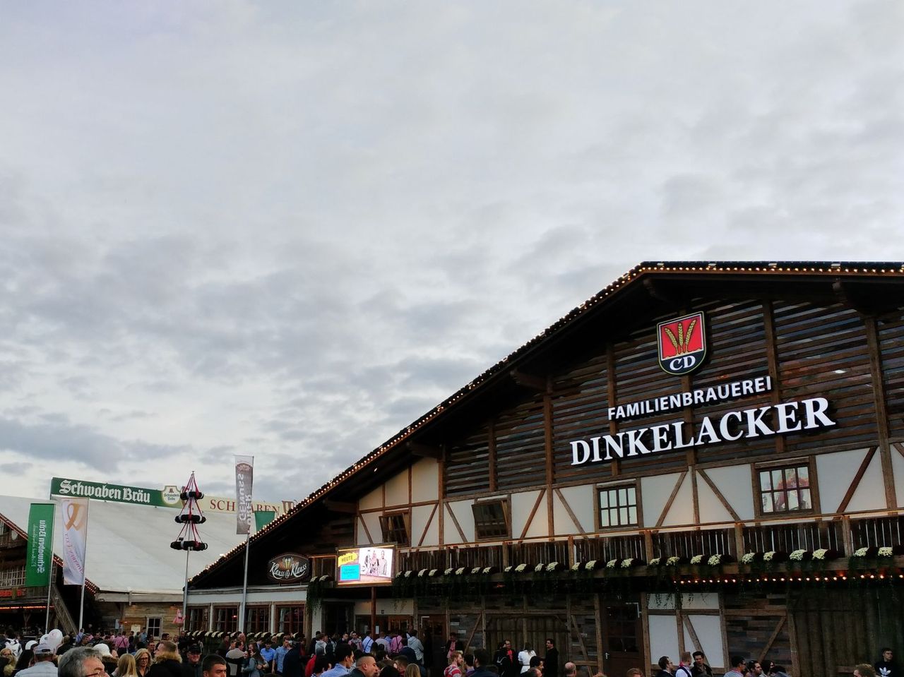 南ドイツ スイス アルザス 8日間 その1 ビール祭りと城めぐり 茸ノート In ドイツ 南ドイツ スイス アルザス 8日間 その1 ビール祭りと城めぐり 茸ノート In ドイツ