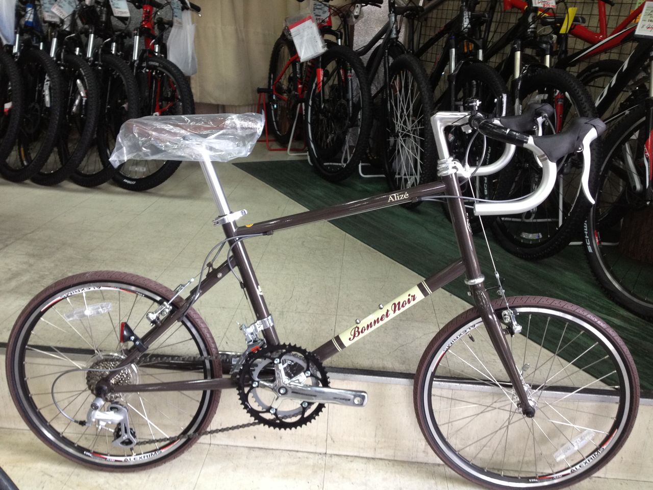 Ｂｏｎ ｎｅｔ Ｎｏｉｒ ALIZE R : ノゾミのスタッフ小話