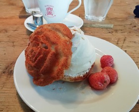 いちごのケーキ