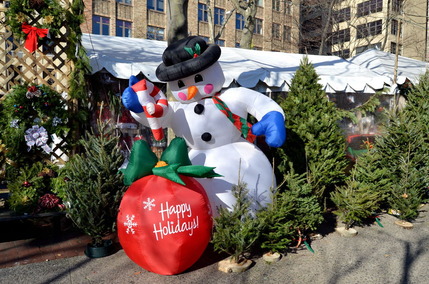 クリスマスの飾りつけ