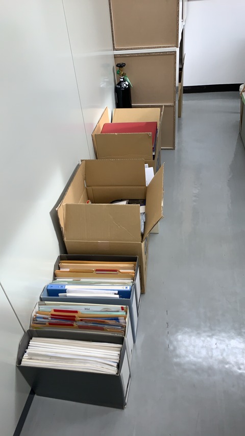 4A983878-76C7-4331-BEF9-C48DB75F4723