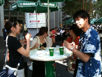 577081_408958175832510_1154846596_n