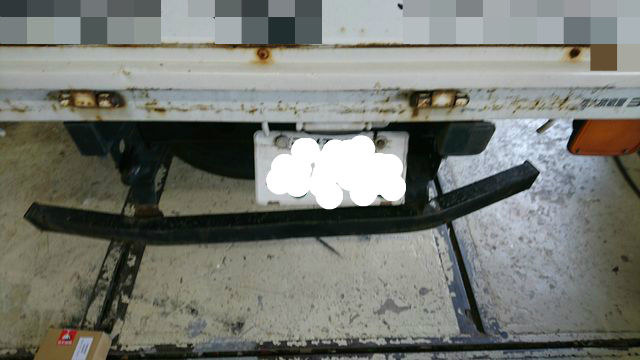 アトラス リアバンパー交換 車 バイクのキズ修理 板金塗装 全塗装 トラック架装 施工例 愛媛県松山市ナップファクトリー