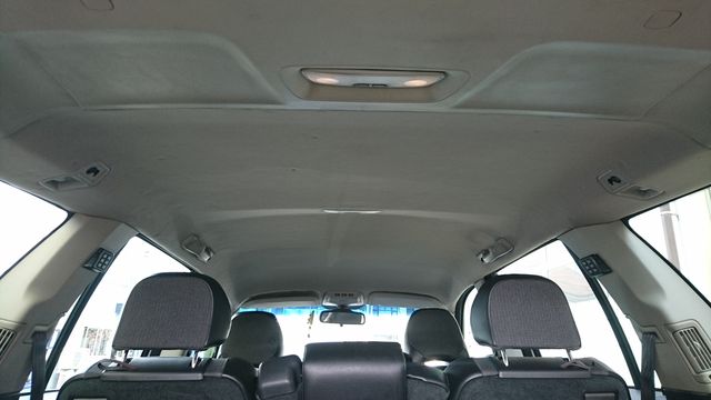 ボルボ 天井張り替え ルーフボックス 車 バイクのキズ修理 板金塗装 全塗装 トラック架装 施工例 愛媛県松山市ナップファクトリー