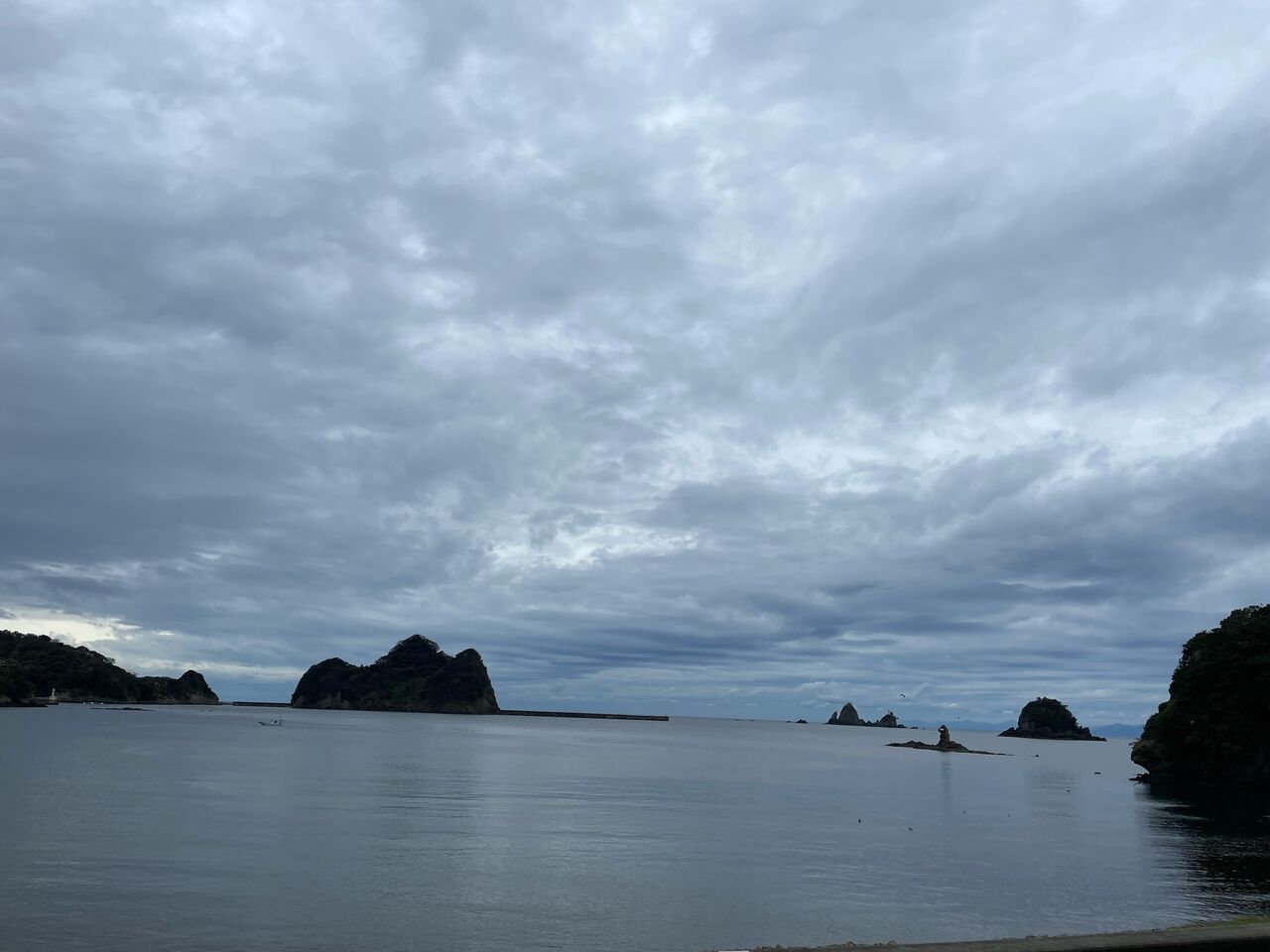 海岸をめぐる 浮島海岸と太田子海岸 Eat Well Sleep Well Nori Blog