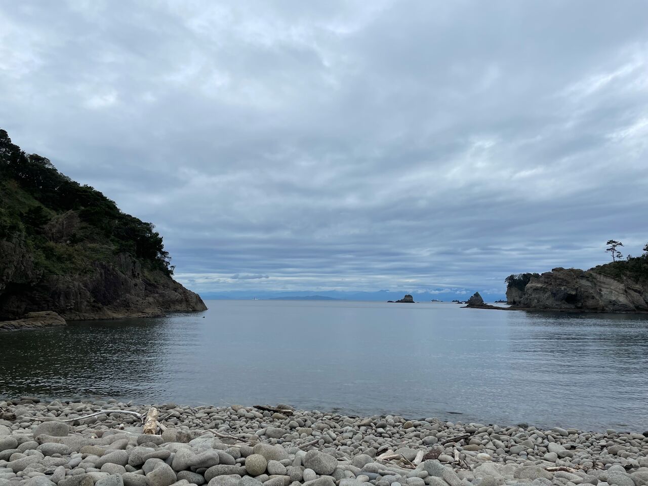 海岸をめぐる 浮島海岸と太田子海岸 Eat Well Sleep Well Nori Blog