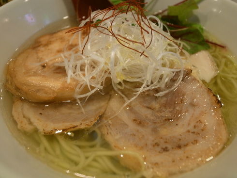 �ӡ��ϥ���21