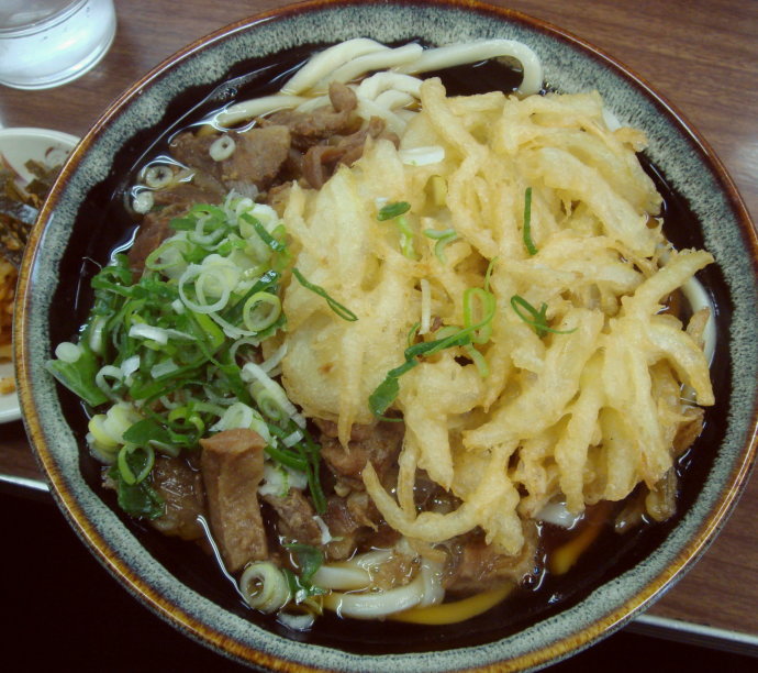 麺が好きィ ブログえぬ n 今浪うどん 北方 北九州市 小倉南区 肉うどん 中 タマネギ天 麺が好きィ ブログえぬ n 今浪うどん 北方 北九州市 小倉南区 肉うどん 中 タマネギ天