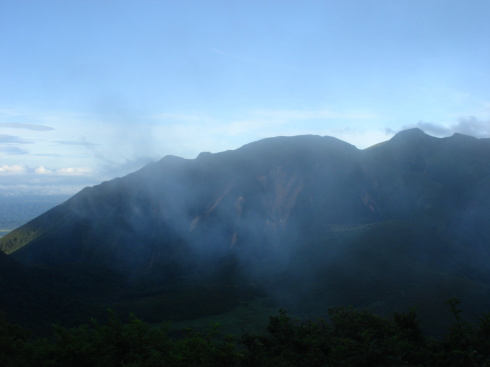 ������18