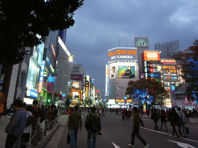 新宿18