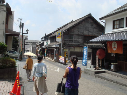 ������12