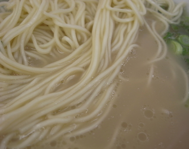 元祖ラーメン長浜家32