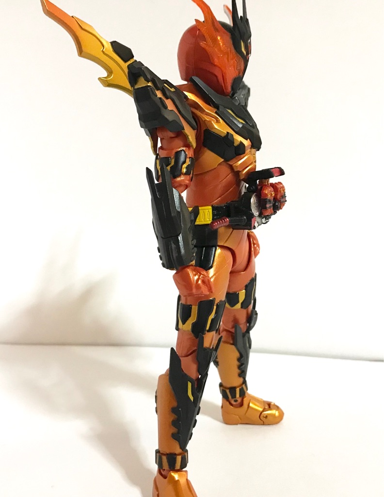 S.H.Figuarts 仮面ライダークローズマグマ レビュー【仮面ライダー