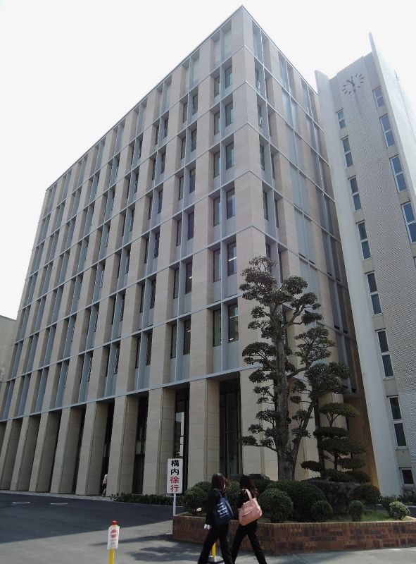 中村学園大学7号館が竣工しました てつ校長のひとり言 中村学園大学7号館が竣工しました てつ校長のひとり言