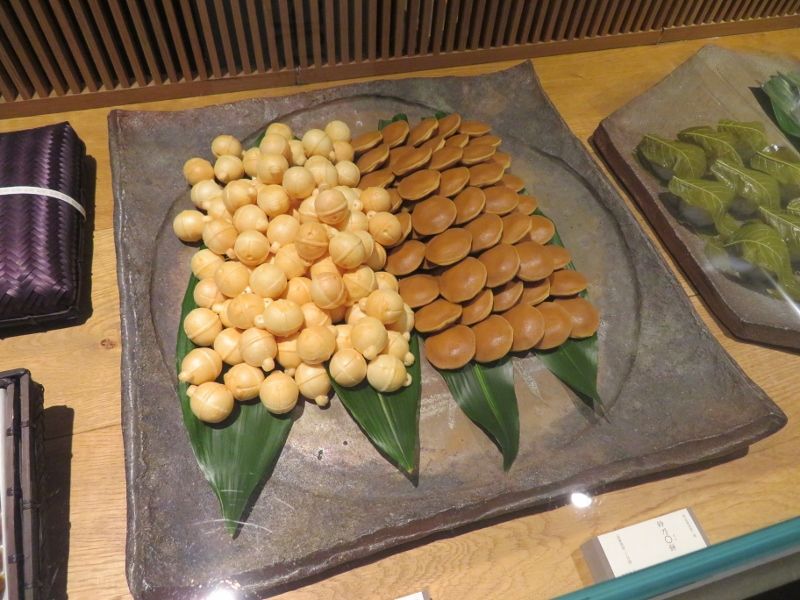 鈴懸の苺大福 てつ校長のひとり言 鈴懸の苺大福 てつ校長のひとり言
