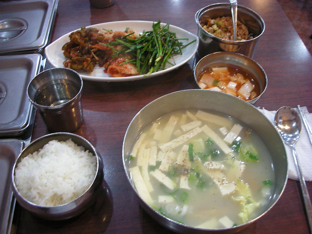 韓国に行きました 日韓の食器とマナーの違い てつ校長のひとり言