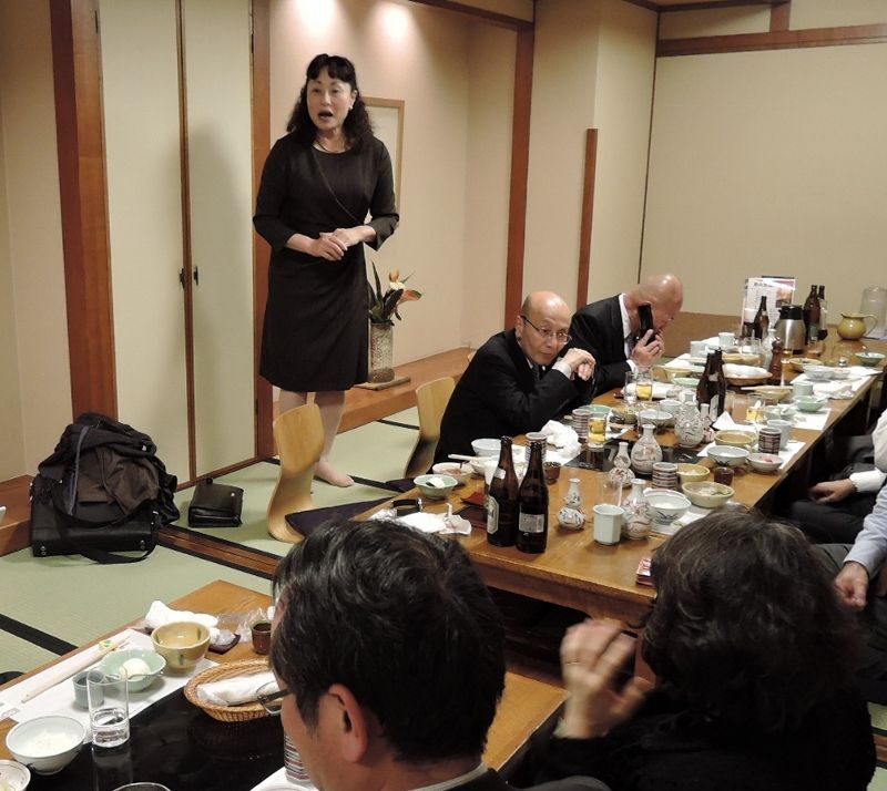 今年最後の忘年会で博多時間 てつ校長のひとり言 今年最後の忘年会で博多時間 てつ校長のひとり言