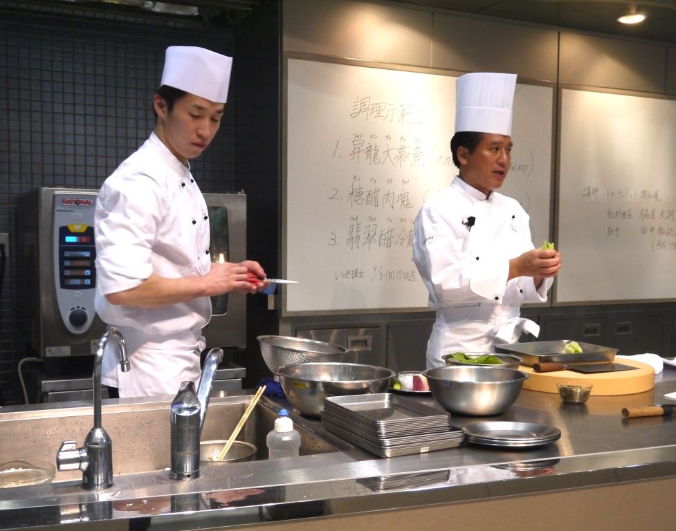 脇屋シェフとたつみ寿司 てつ校長のひとり言