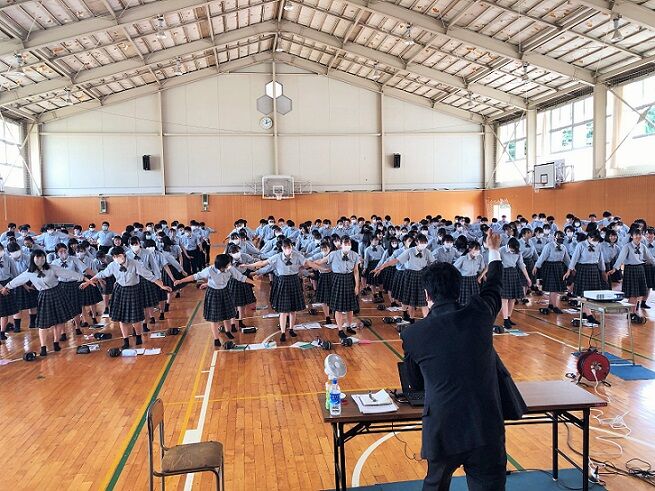 湯本高校 編 涙の止まらない卒業式 Nsgカレッジリーグ 生き方の授業