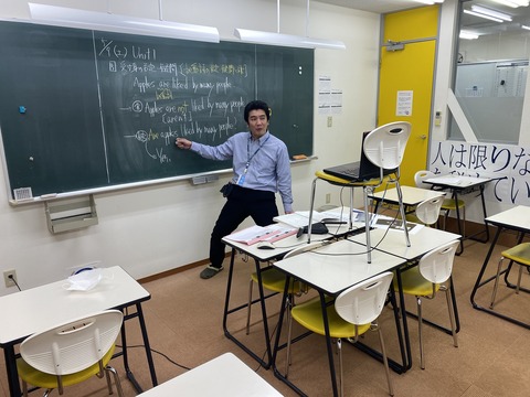 ④