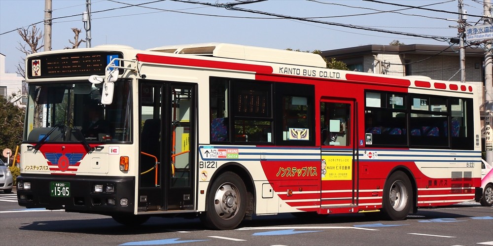 関東バス B1221(多摩200か1505) : バスの世界へ