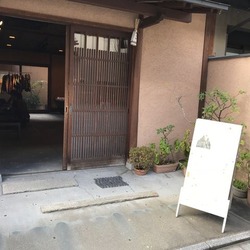 E2741BA4-097E-4123-A269-B85E4F6FC7BA