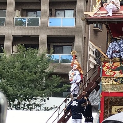 405B3E66-5EF0-4BF4-B5F8-CE2F491A7FEF