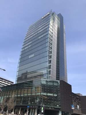 070AC9E7-5DB6-4071-9F95-42B1E905FA3F