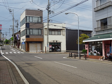 NO06