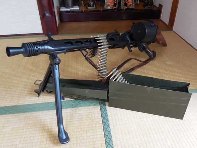ドイツ ｍｇ４２ 汎用機関銃 ドイツ武装親衛隊 アメリカ海兵隊 ベトコン