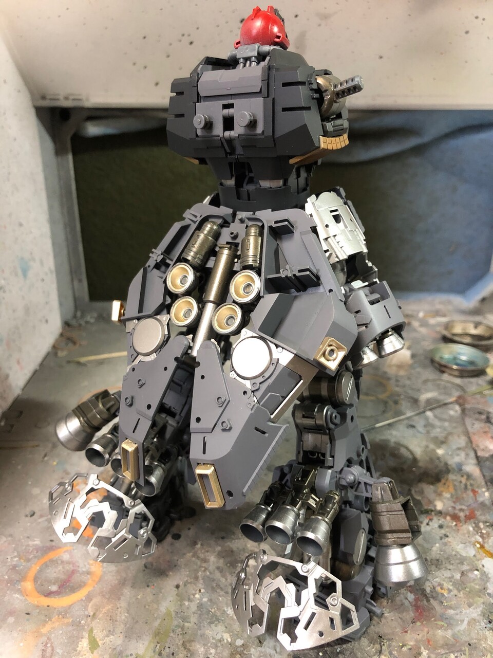 MGサザビーVer.Ka製作記その3 フレーム塗装続き : 戦争の子犬たち