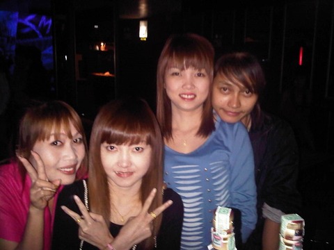 IMG00243-20111214-2238