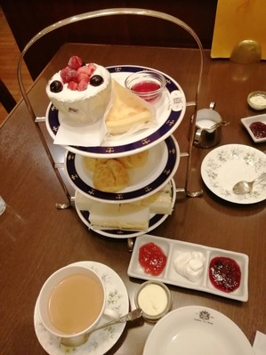 アフタヌーンティー