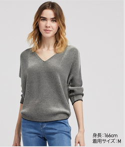 3DコットンコクーンVネックセーター(7分袖)