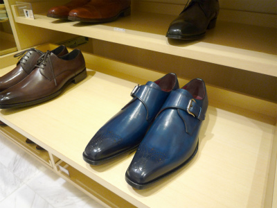 ルクアイーレ地下1階 小さいサイズ大きいサイズ そしてマドラスオーダー取り扱いのプリオール わたしの図書館