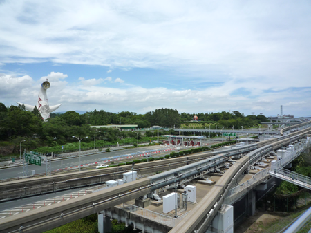 万博記念公園駅