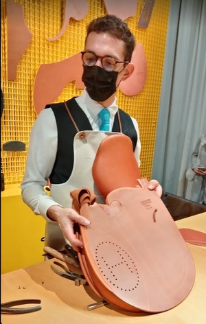 HERMÈS IN THE MAKING
