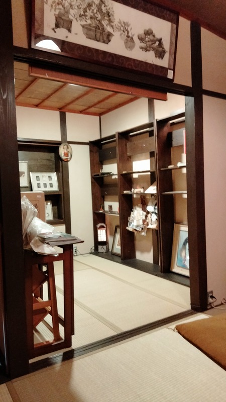 午睡書架