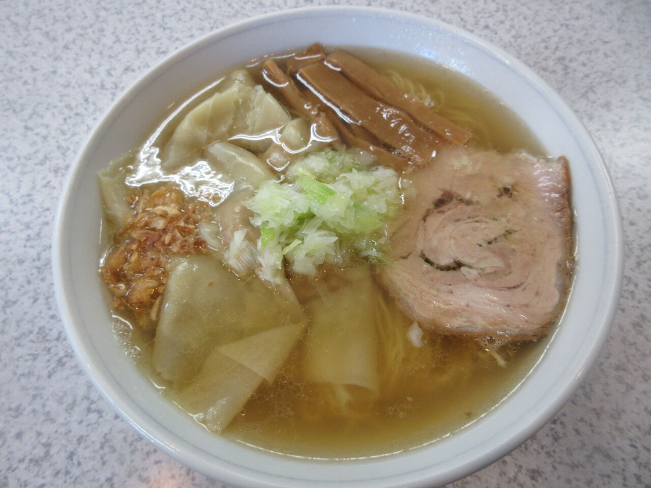 支那そばや くぼ田 鶴ヶ峰 塩ワンタンめん ワンタンめん なっくの食べたり飲んだり歩いたり 支那そばや くぼ田 鶴ヶ峰 塩ワンタンめん ワンタンめん なっくの食べたり飲んだり歩いたり