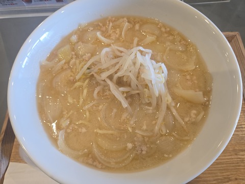 六華みそラーメン