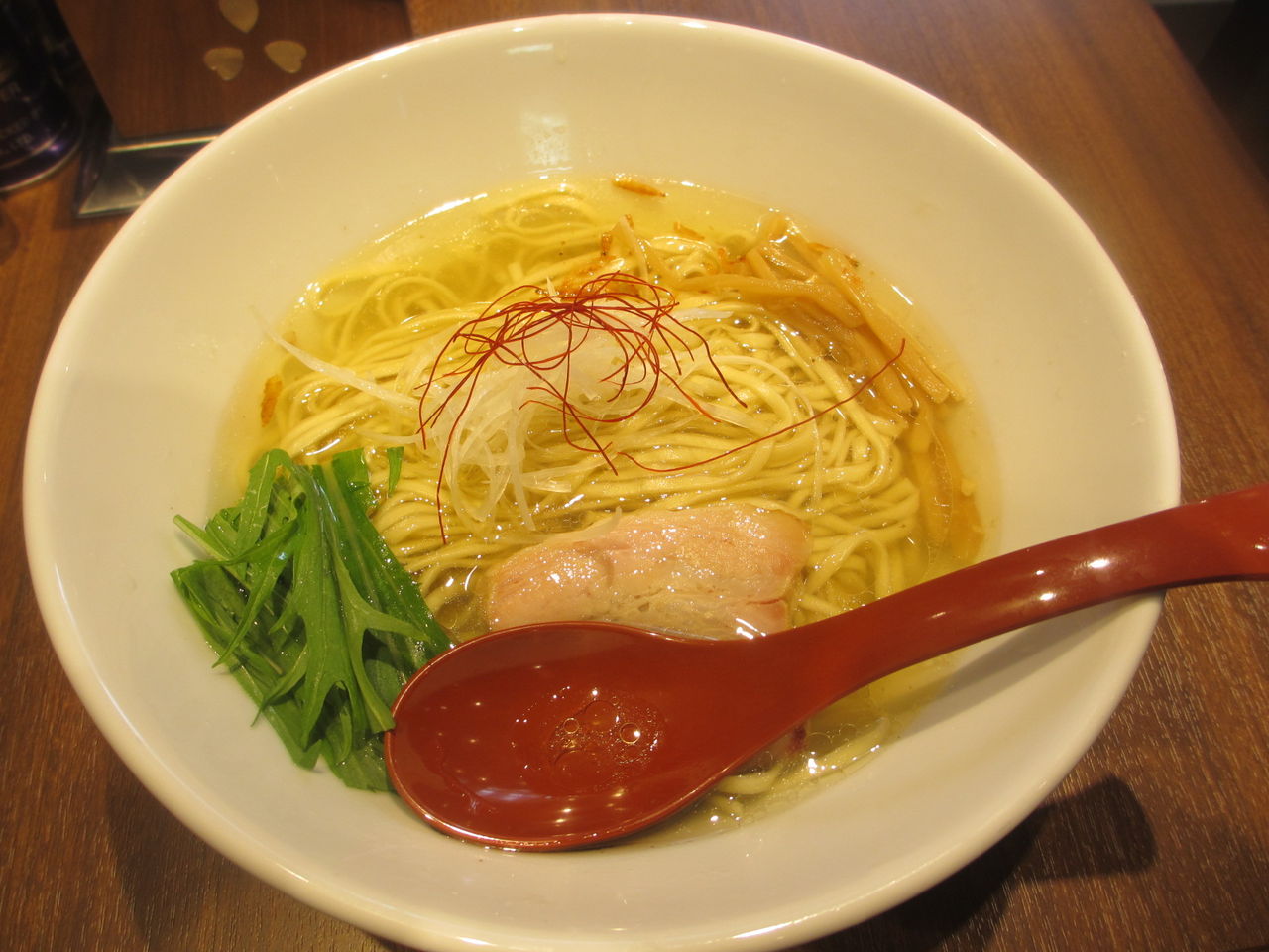 麺屋 翔 品川店 品川 香彩鶏だし塩ラーメン 香彩鶏だし醤油ラーメン 炙りちゃーしゅー丼 なっくの食べたり飲んだり歩いたり