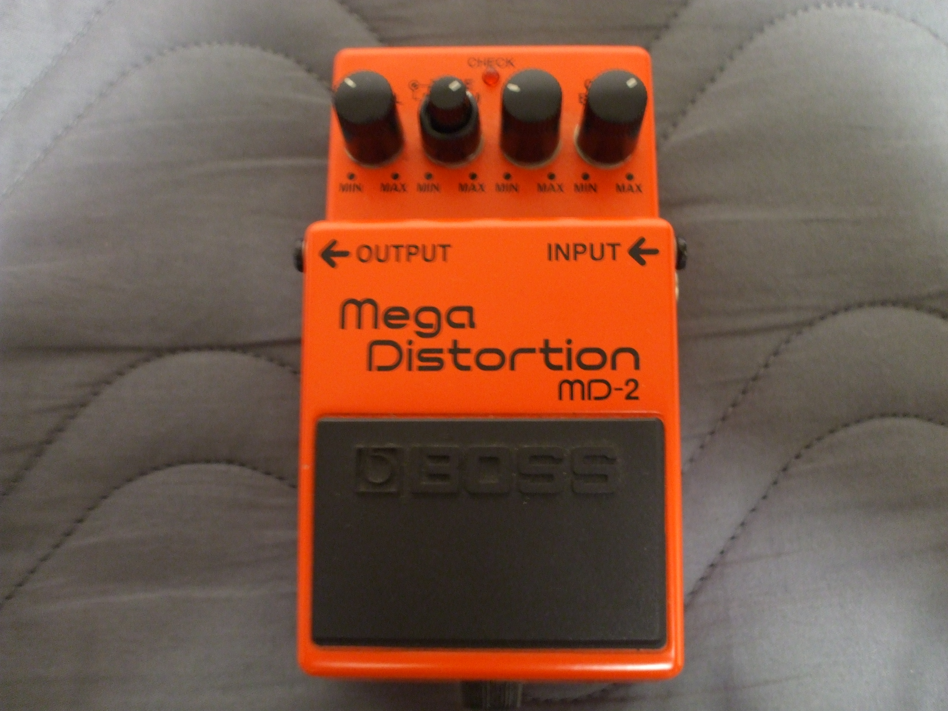 BOSS MD-2 Mega Distortion : 【Instrument】ぎたぶろ（仮）【Equipment】