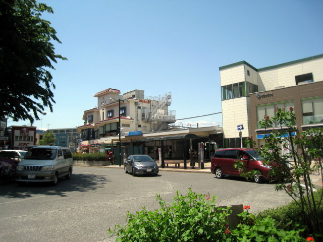 駅からハイキング 小田急線 登戸 向ヶ丘遊園 トラ猫station